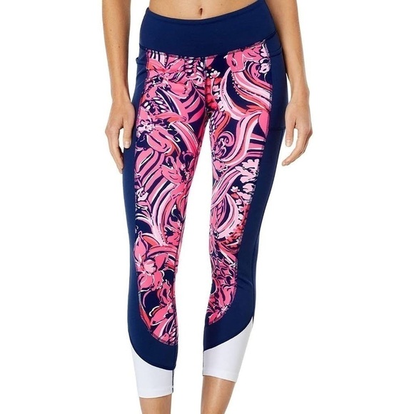 NWT Lilly Pulizer weekender mid rise leggings - Picture 2 of 9